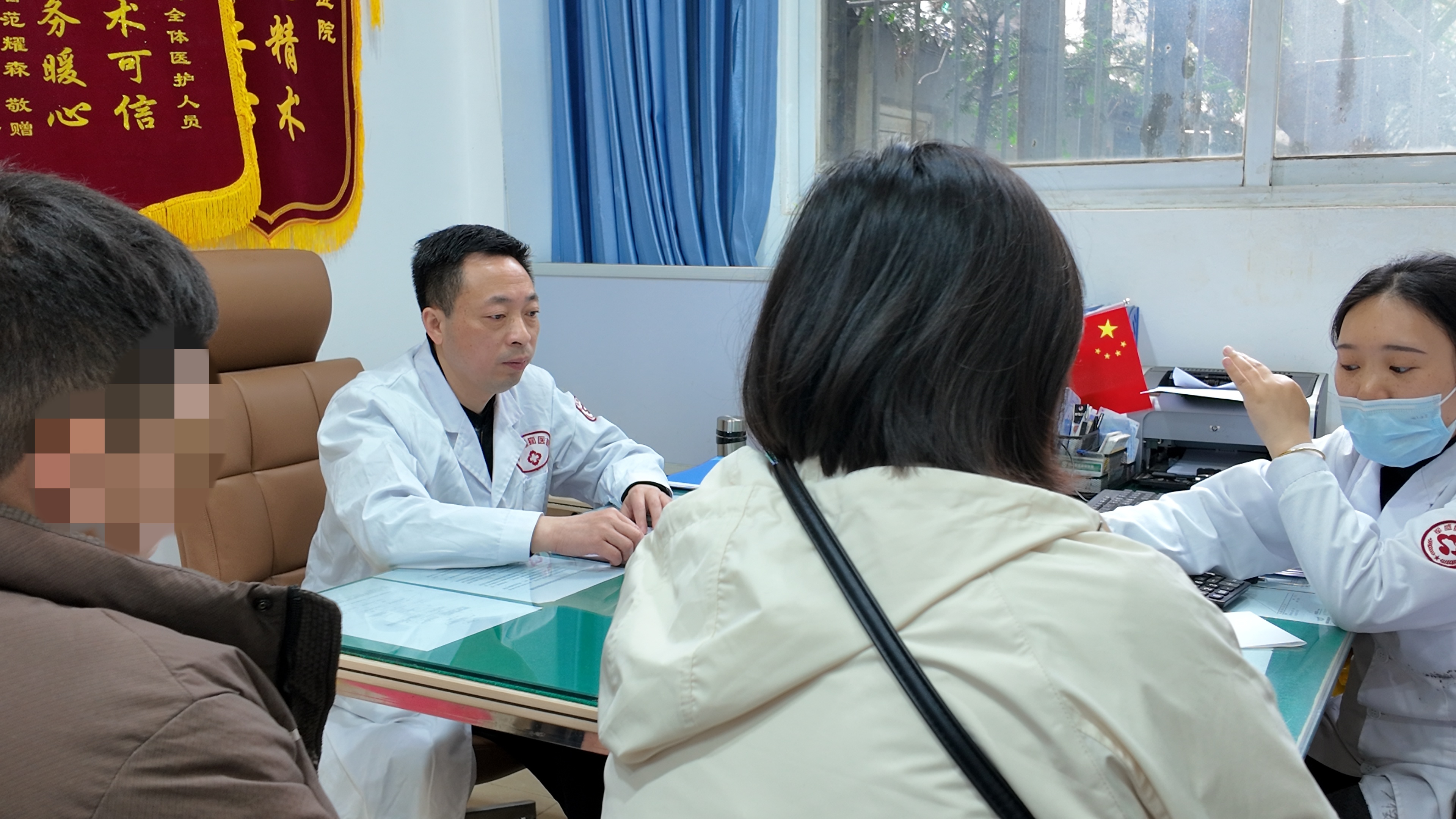 李恩主任借成都军盛医院2026癫痫诊疗体系6.0破解难治性癫痫诊疗困局